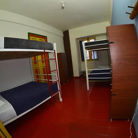 Golden Frog Manizales Hostel Exterior photo